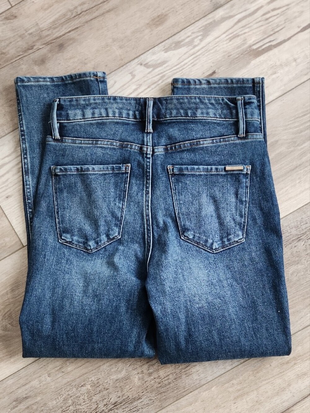 White House Black Market High-Rise Straight Sculpt Dark Blue Jeans - Picture 6 of 12